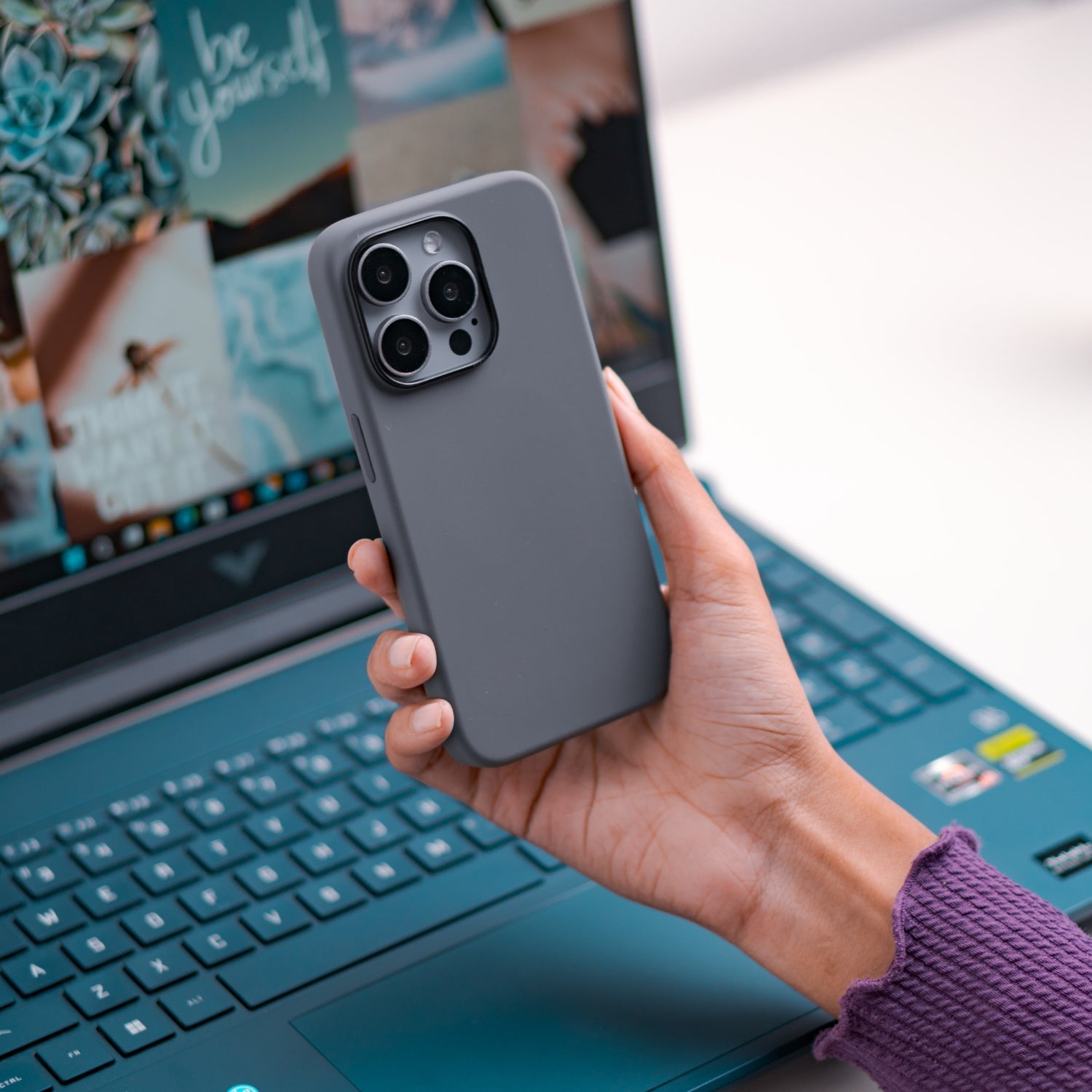 Silicone Snap Fit Case Cover For iPhone 15 Pro