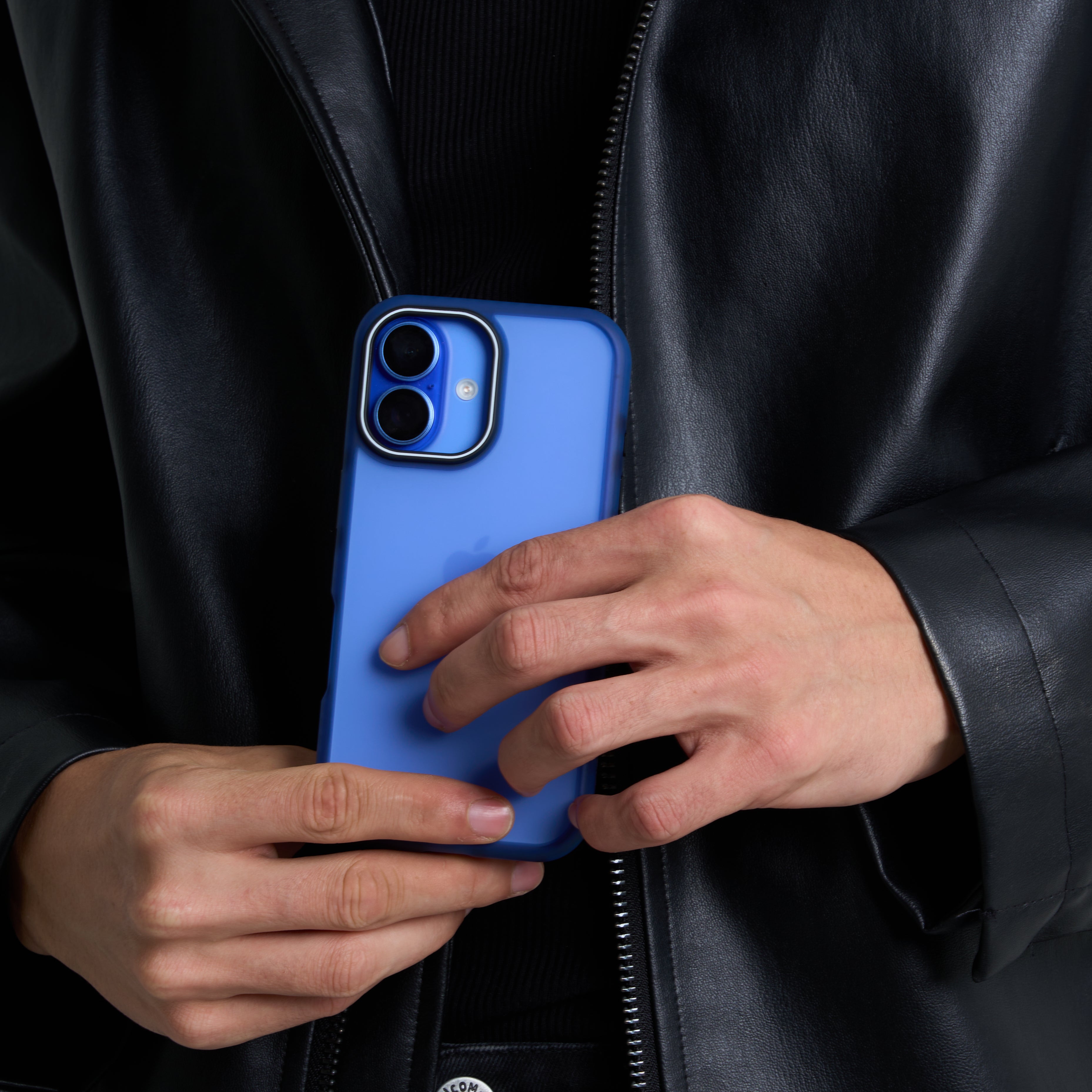 Bold Pro Case Cover For iPhone 16 Plus